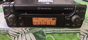 Originální autorádio Mercedes Benz Audio 10 CD MF2910 - 2