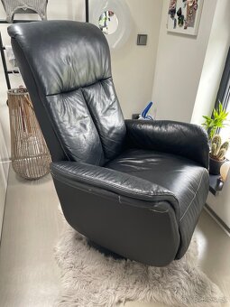 Černé polohovací křeslo IKEA - 2
