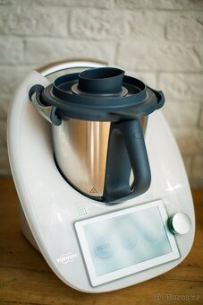 Prodám nový nikdy nepoužitý originál zabalený Thermomix TM6 - 2