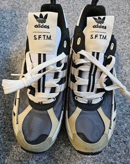 ADIDAS X SONG FOR THE MUTE SHADOWTURF vel.44 - 2
