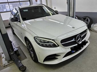 Mercedes-Benz C 300T de   AMG  Plug-in hybrid - 2