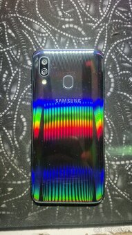 samsung galaxy a40 - 2