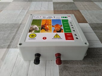 Elektrický ohradník, solár 12V/230V 25J - 2