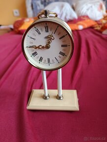 Hodiny budik - 2