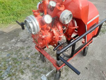 Požární, hasičská stříkačka pro motor VW brouk - 2