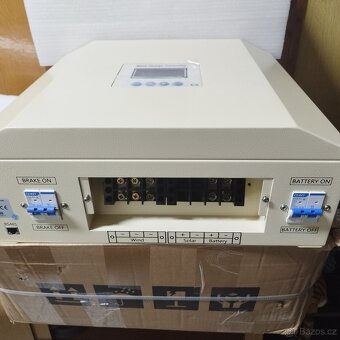 Prodám MPPT regulátor k větrné elektrárně 2 kW - 2