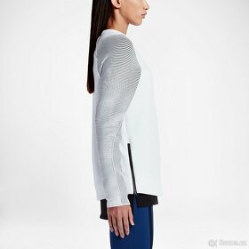 Nike Sportswear Tech Fleece Crew bílá mikina, vel. XS - 2