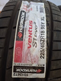 Letní pneu 225/45/18 Hankook - 2