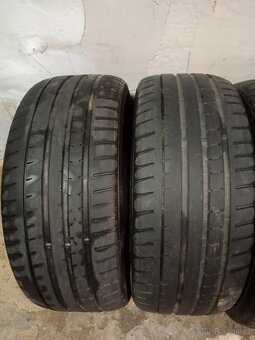 225/45/18 - 2