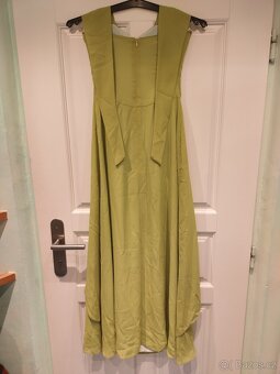 Dívčí šaty do tanečních na štíhlou postavu cca 170 cm - 2