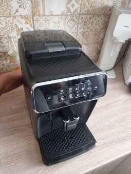 Philips - automaticky kavovar - 2