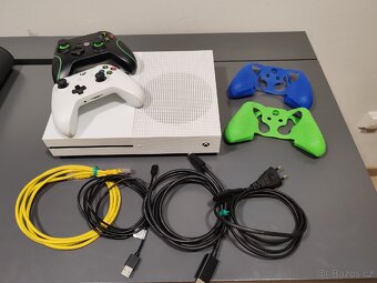 Xbox one S (1Tb) - 2