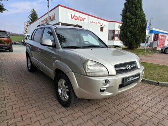 Hyundai Tucson 4x4 2.0 CRDi 103 KW-TAŽNÉ-KLIMA-2007-193 tkm - 2