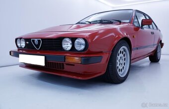 Alfa Romeo GTV 2.5 V6 - 2