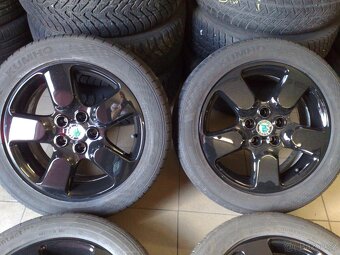 alu kola 5x112 r17 original škoda 225/50/17 - 2