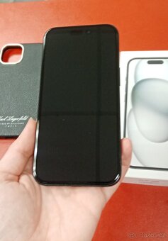 Apple iPhone 15 128GB záruka 23 měs. Mobilpohot. - 2