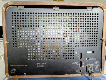 Radio Tungsram z roku 1938 - 2