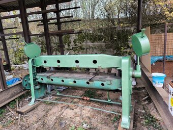 Ohýbačka plechu - 2