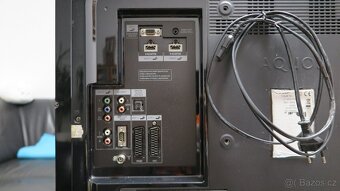 Televize Sharp AQUOS 32 - 2