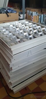 Čtvercové stropní svítidlo - 2