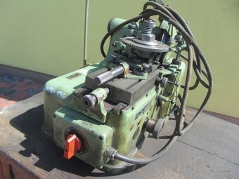 Bruska na kotoučové pily - 2