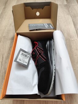 Pracovní obuv značky Albatros vel 40 - 2