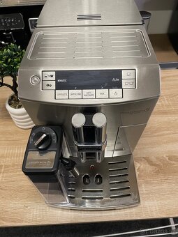 Kávovar De’Longhi PrimaDonna Deluxe - 2