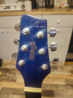 Kytara Stagg 6strun - 2