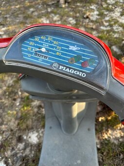 Skútry Piaggio ZIP 50 - 2