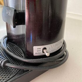 Elektrický mlýnek na kávu Hario V60 - EVCG-8B - 2