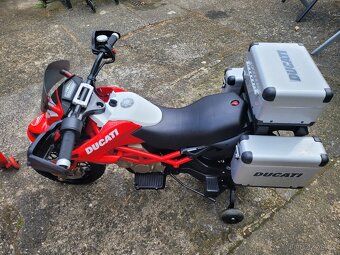 Peg Perego Ducati - 2