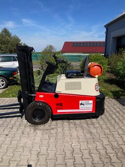 Vysokozdvižný vozík DESTA MV 15 - LPG - 2