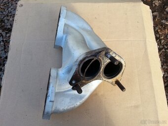 Sběrné potrubí na Ford Sierra, Siera, Scorpio 2.0 DOHC - 2