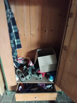 Starožitná malovanaá skříň se šuplíkem - 2