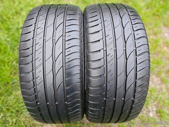 2x Letní pneu Barum Bravuris 2 - 245/40 ZR18 XL - 85% - 2