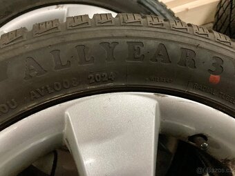 Celoroční pneu 205/55 R16 + ALU disky 6 1/2J - 2