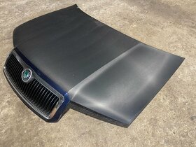 Prodám kapotu Škoda Fabia I carbon - 2
