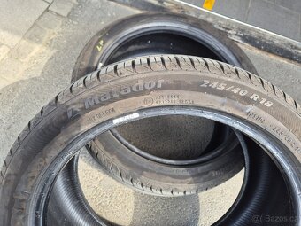 245/40 r18 - 2
