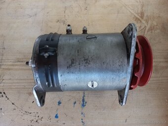 Dynamo 12V 200W - Zetor, Škoda - 2