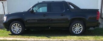 Prodám Chevrolet Avalanche - 2