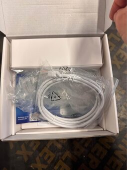 O2 Wi-Fi router ZTE Model : MC801A - 2