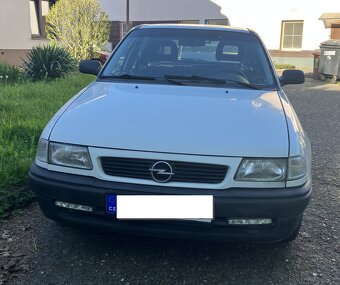 Opel Astra F 1.4 16V, r.v. 1996 – automat, slušný stav - 2