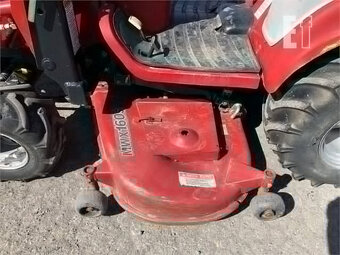 Traktor CASE IH DX25E - 2