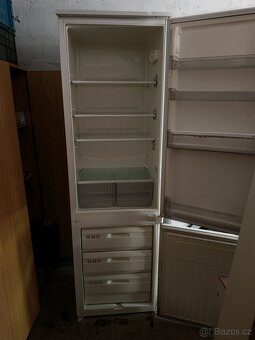 Lednice s mrazakem 180cm plně funkční - 2