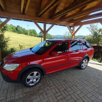 Škoda Octavia combi Scout - 2