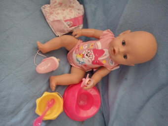 NOVÁ panenka Baby Born s kouzelným dudlíkem - 2