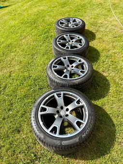 Originální sada zimních kol Maserati Levante 20,  5x114,3 - 2