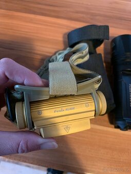 Set: baterka Fenix TK35UE + čelovka Fenix HL60R + nabíječka - 2