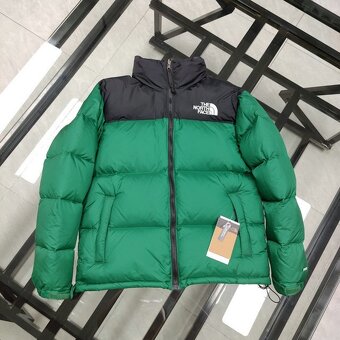 The North Face Nuptse 700 Péřová Zimní Bunda Zelená - 2
