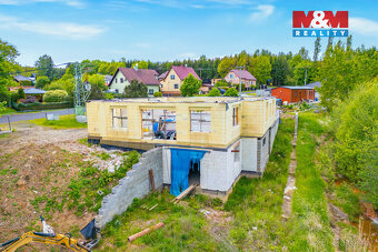 Prodej pozemku k bydlení, 1639 m², Lomnice, ul. Kraslická - 2